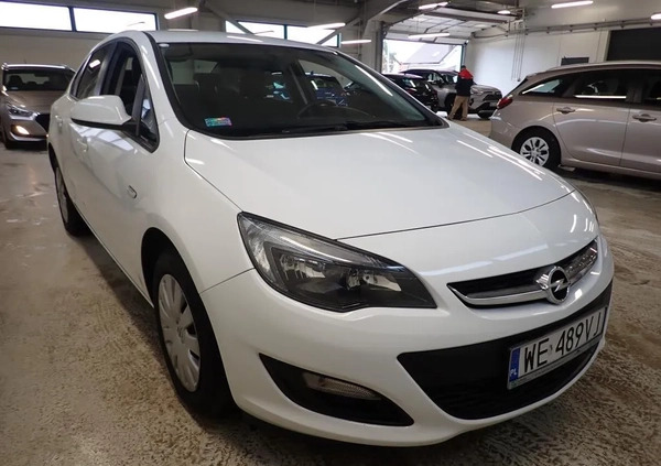 Opel Astra cena 34100 przebieg: 90000, rok produkcji 2019 z Strzelin małe 46